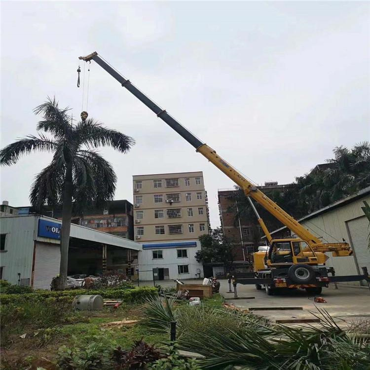 屯昌12吨吊车出租一天的收费标准是什么