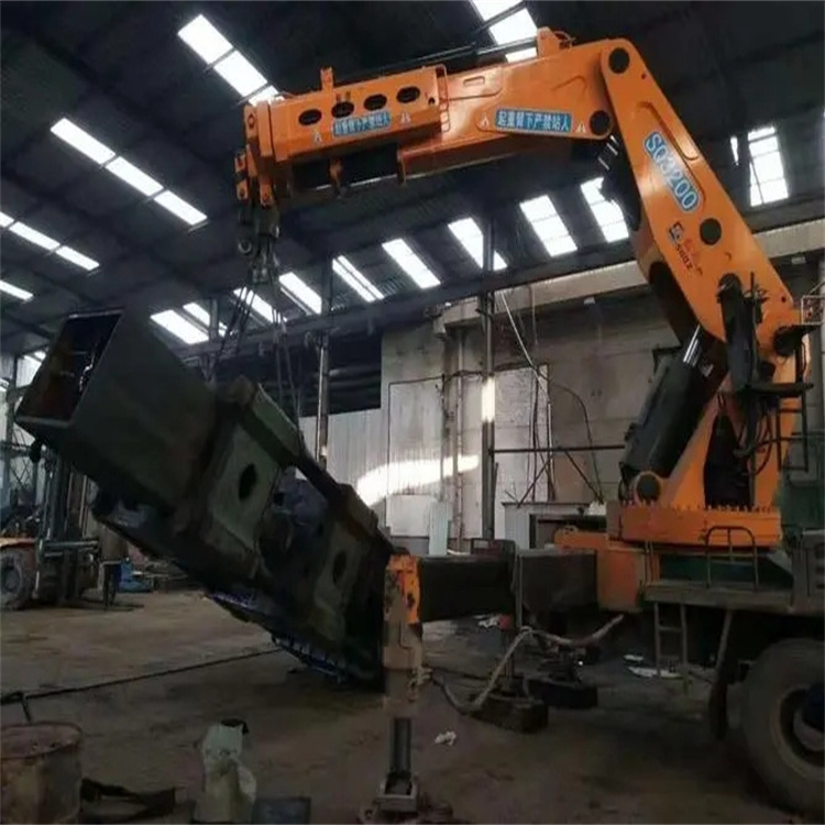 屯昌折臂吊出租怎么收费